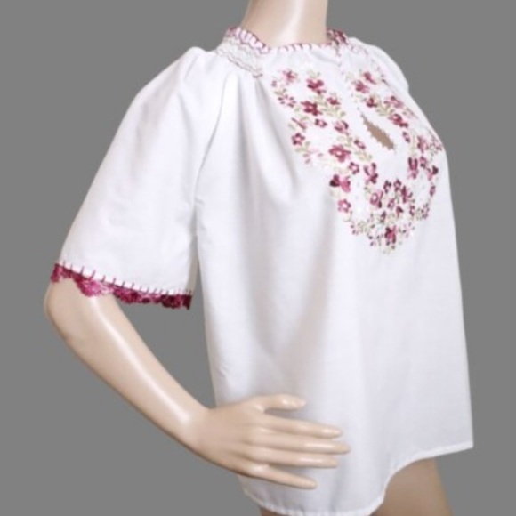Handmade Hungarian Embroidered top - Picture 1 of 4